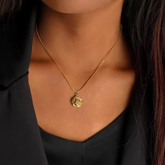 Golden Bloom Necklace