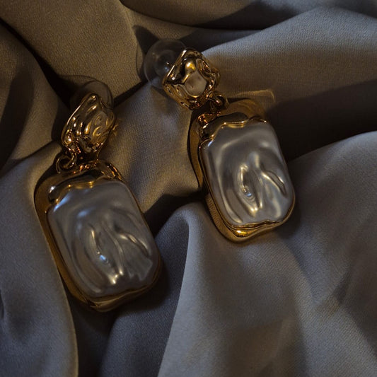 Molten Muse Earings
