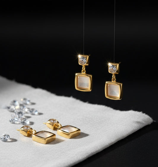 Crystal-Cube Charm